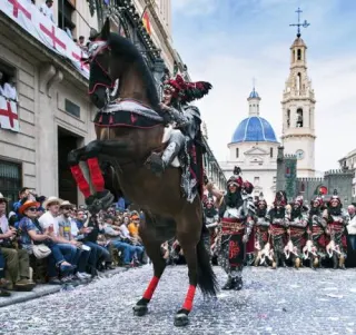 Fiestas de Moros y Cristianos | Casa Rural Amparo