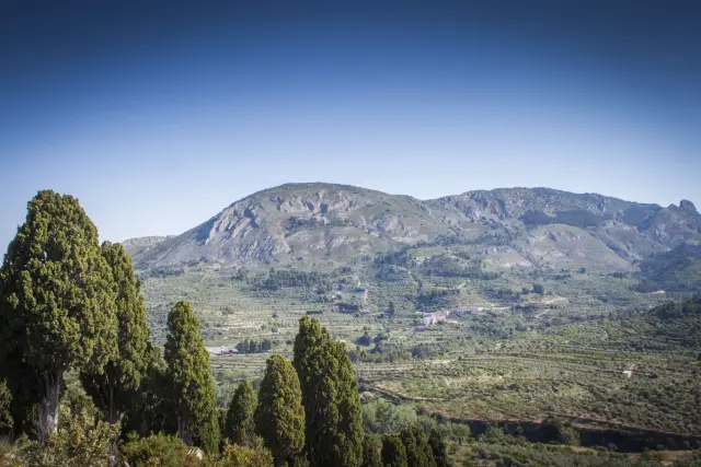 La Sierra de Aitana vista desde Alcoleja